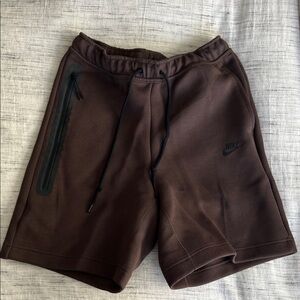 Nike Men's Dark Brown Athletic Shorts